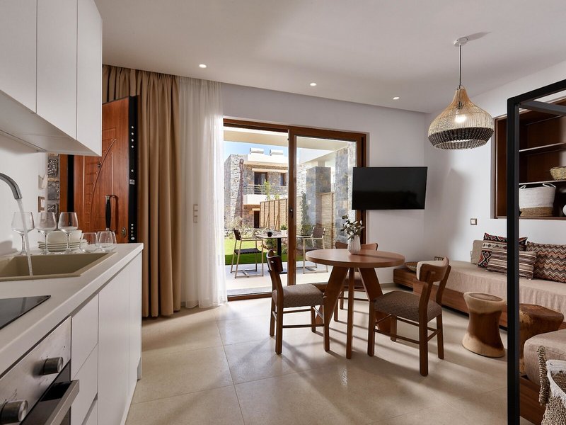 Volta Suites and Villas 15