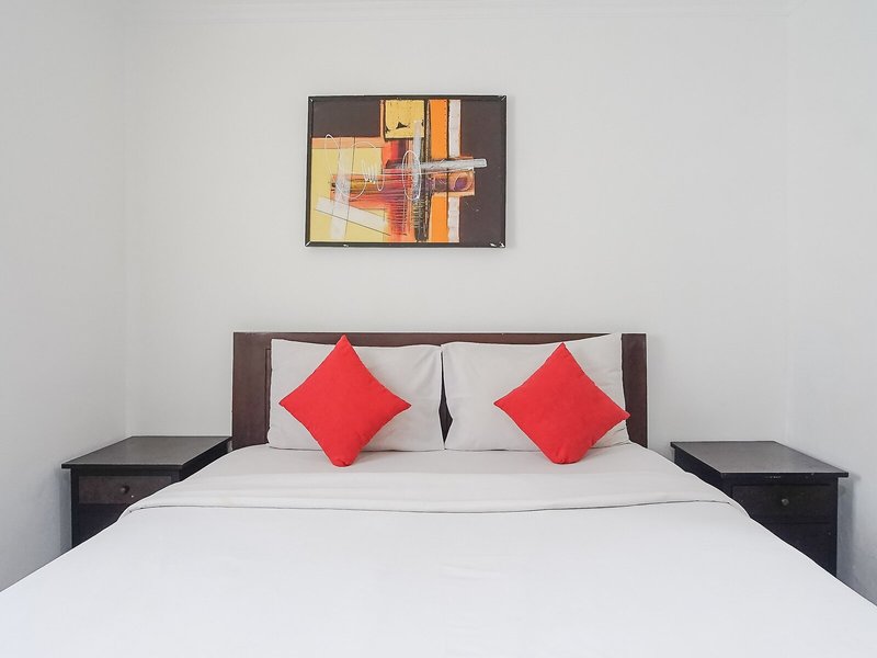 OYO 90082 Gana Inn Legian 14