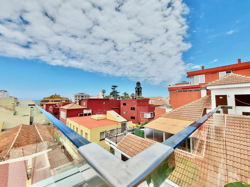 Atypicap Capsule Hostel 6