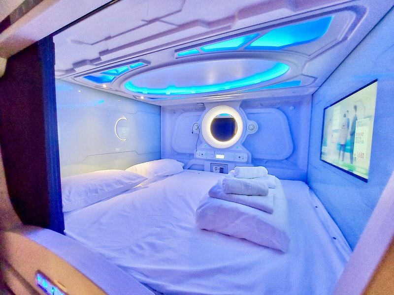 Atypicap Capsule Hostel 23