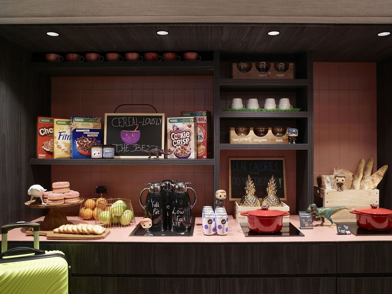 Moxy Athens City 16