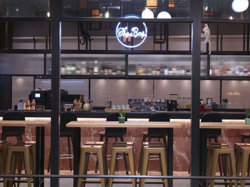 Moxy Athens City 20