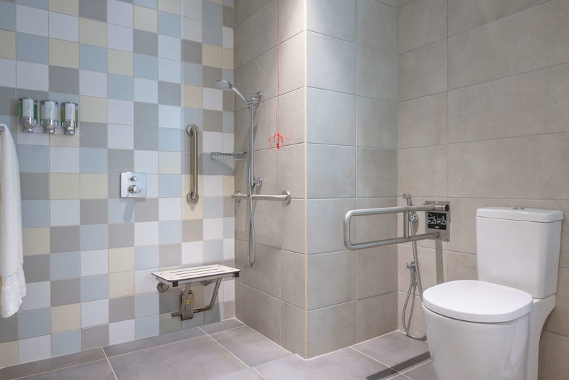 Hampton by Hilton Doha Old Town 13