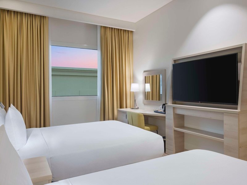 Hampton by Hilton Doha Old Town 24