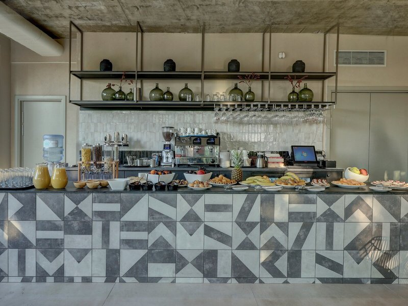Umani Hotel & Beach 12
