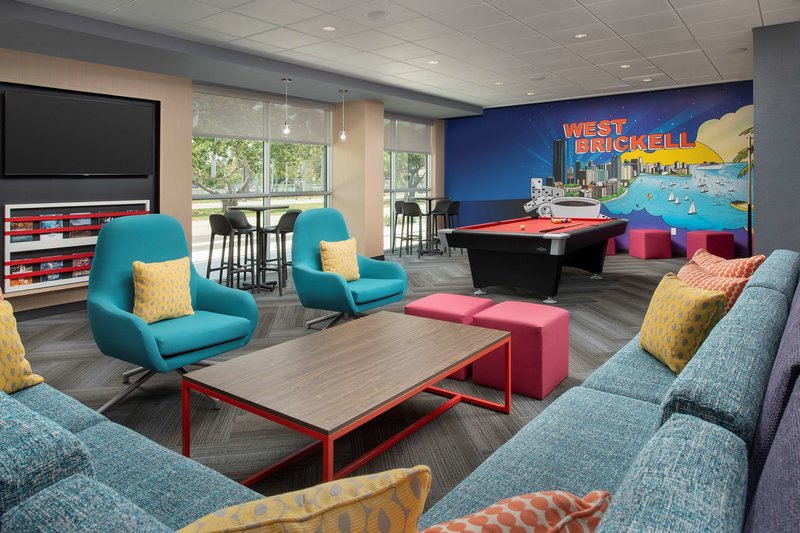 Tru By Hilton Miami West Brickell 3