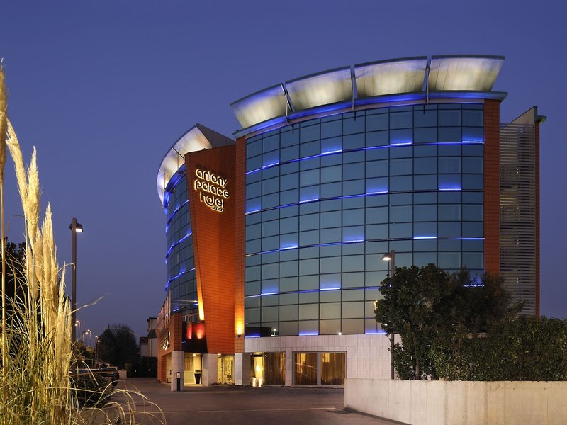 Antony Palace Hotel
