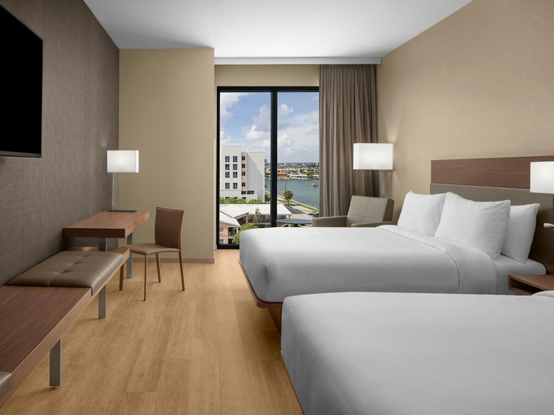 AC Hotel Clearwater Beach 36