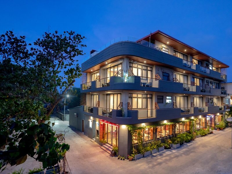 Ayala Ocean View 3