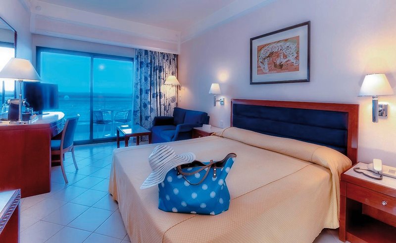 Mediterranean 2 - Room Example