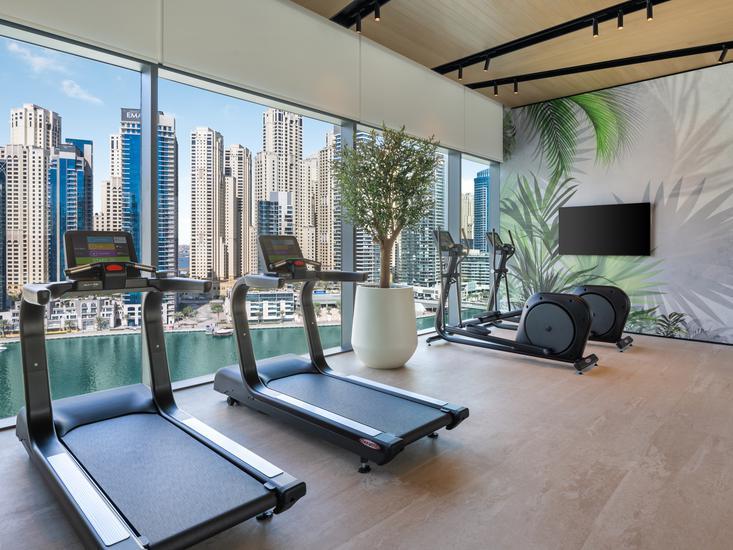 Vida Dubai Marina Yacht Club 4