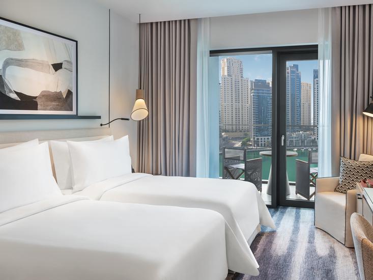 Vida Dubai Marina Yacht Club 6