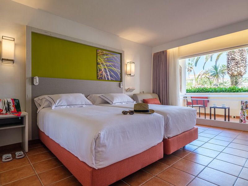 Oassium Hotel at Estival Park 41