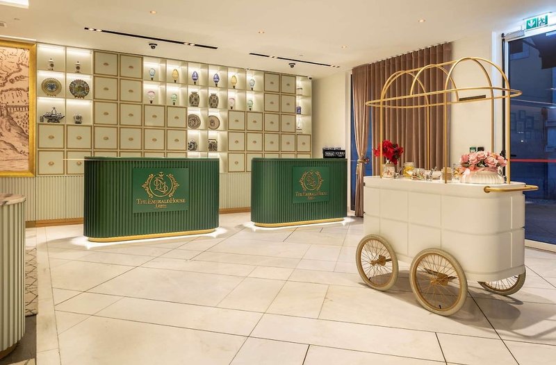 The Emerald House Lisbon, Curio Collection by Hilton 2