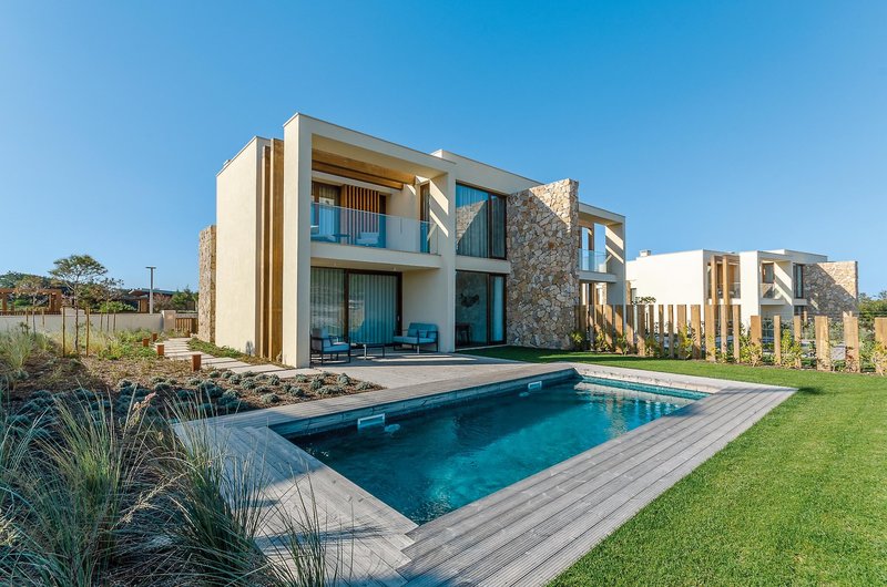 West Cliffs Ocean and Golf Resort 1