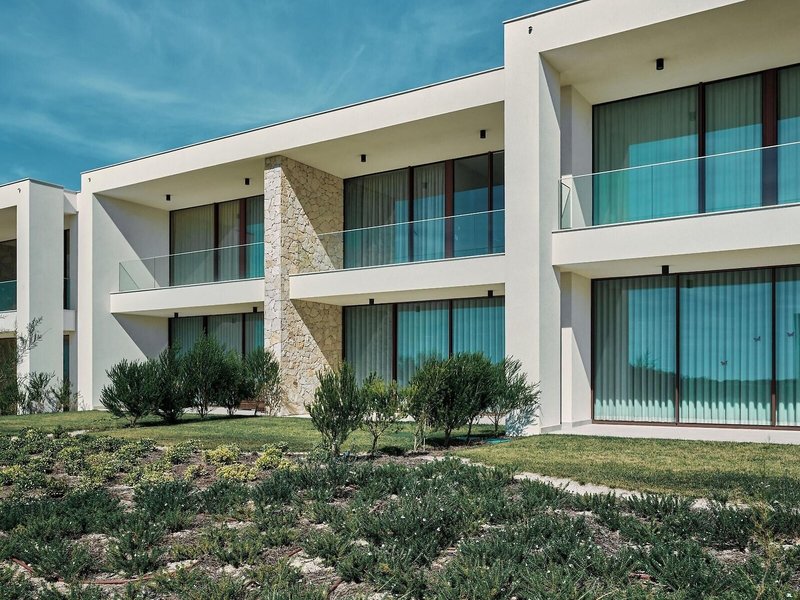 West Cliffs Ocean and Golf Resort 4