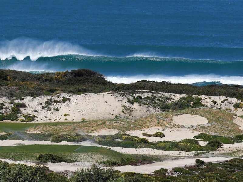 West Cliffs Ocean and Golf Resort 10