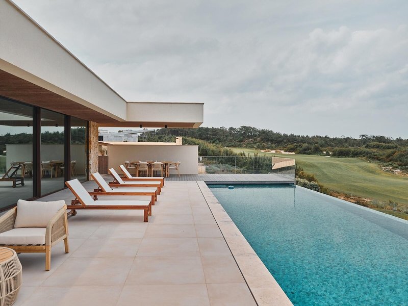 West Cliffs Ocean and Golf Resort 20