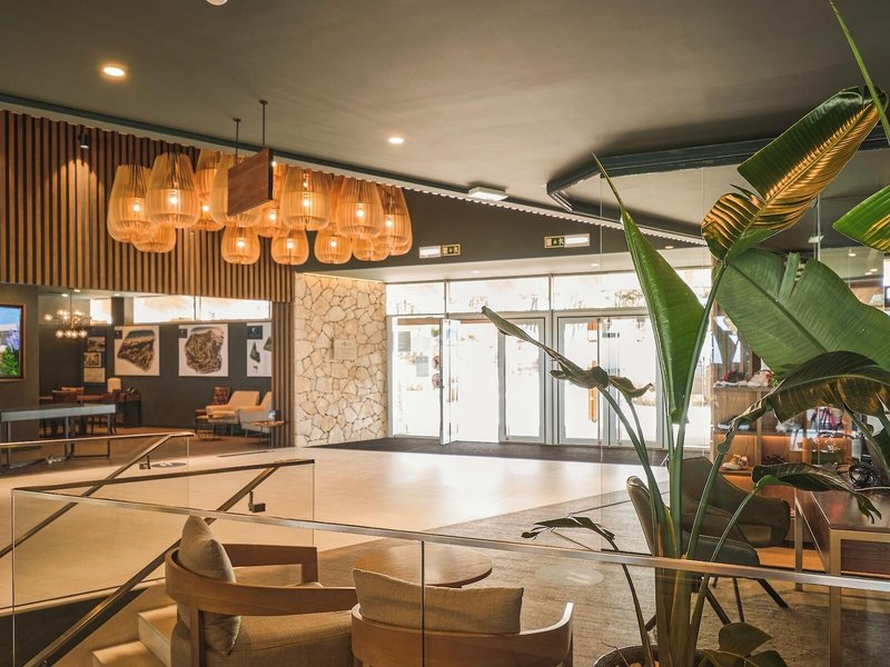 West Cliffs Ocean and Golf Resort 24