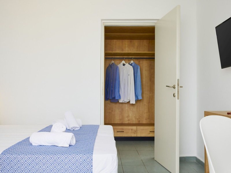 Veneto Sea View Apartments 9