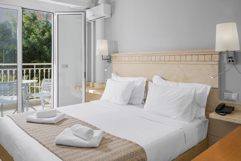 Glaros Beach Hotel 8