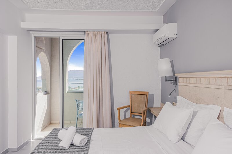 Glaros Beach Hotel 31