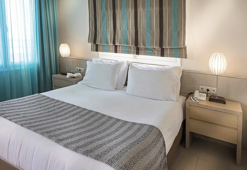 Glaros Beach Hotel 18