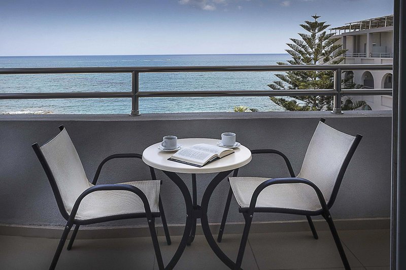 Glaros Beach Hotel 19