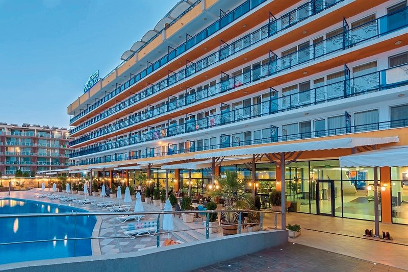 Hotel Glarus 8