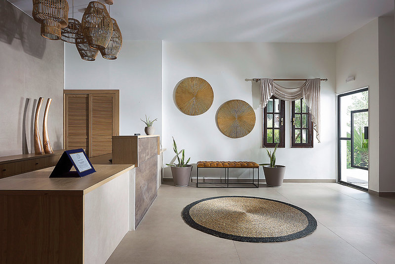 Glavas Inn 13 - Health & Beauty