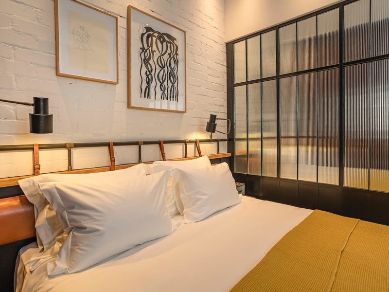 Backstage Hotel 22