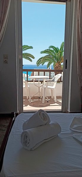 Glicorisa Beach Hotel 9