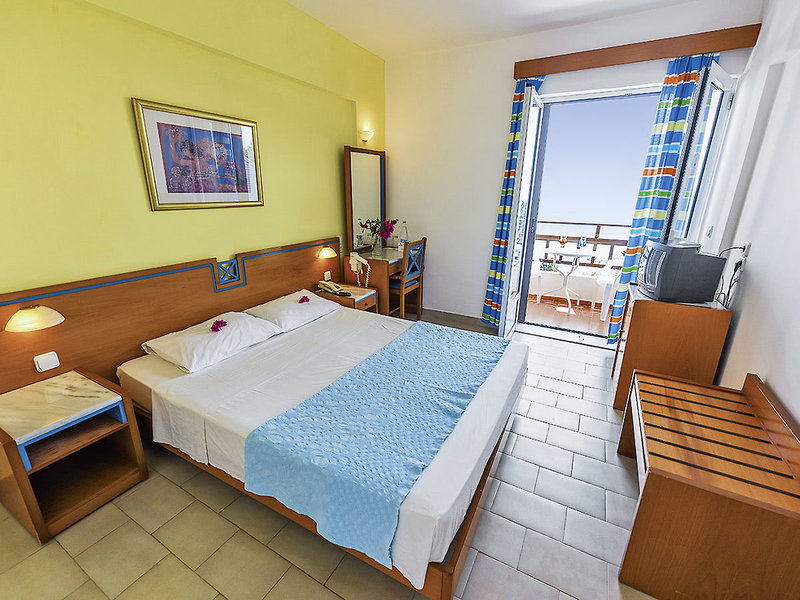 Glicorisa Beach Hotel 3