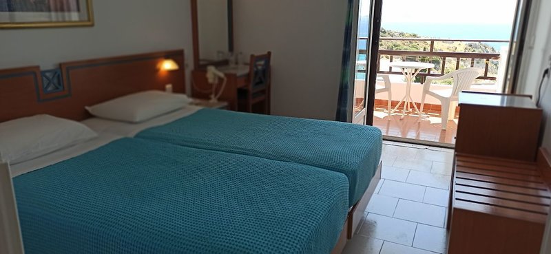 Glicorisa Beach Hotel 10