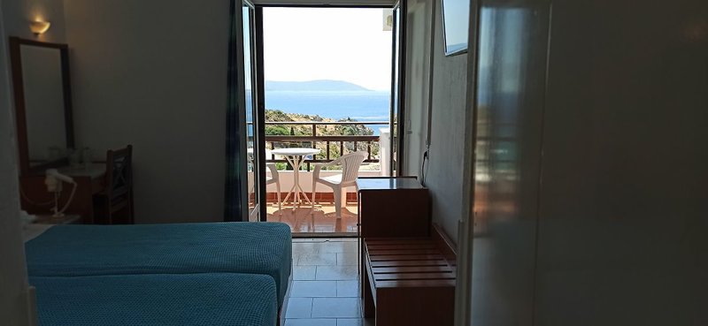 Glicorisa Beach Hotel 11