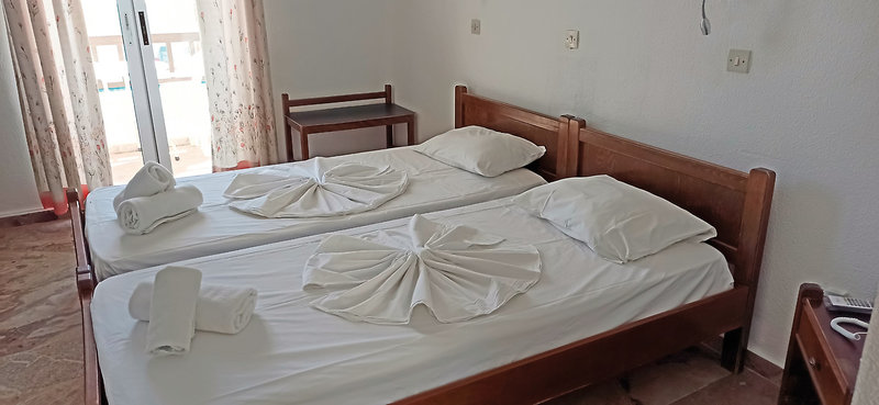 Glicorisa Beach Hotel 8