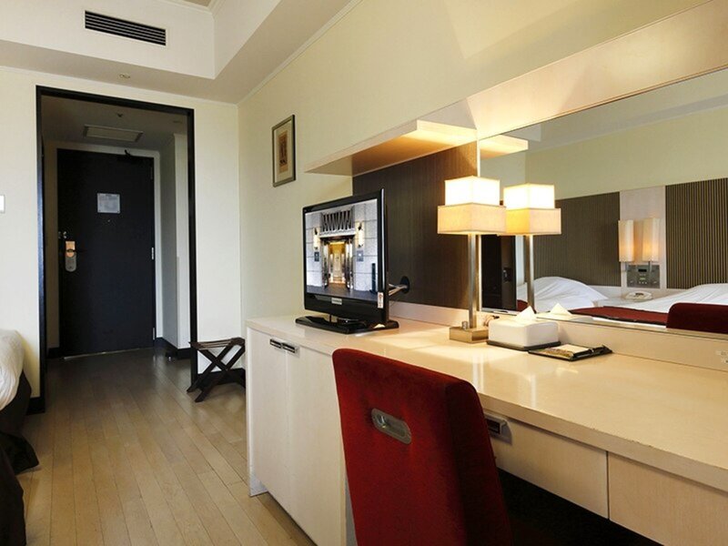 Hotel Monterey La Soeur Osaka 50 - Room Example