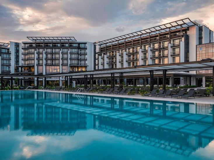 Voya Beach Resort 4