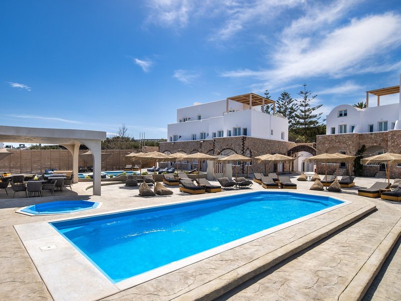 Aelia Luxury Suites 13