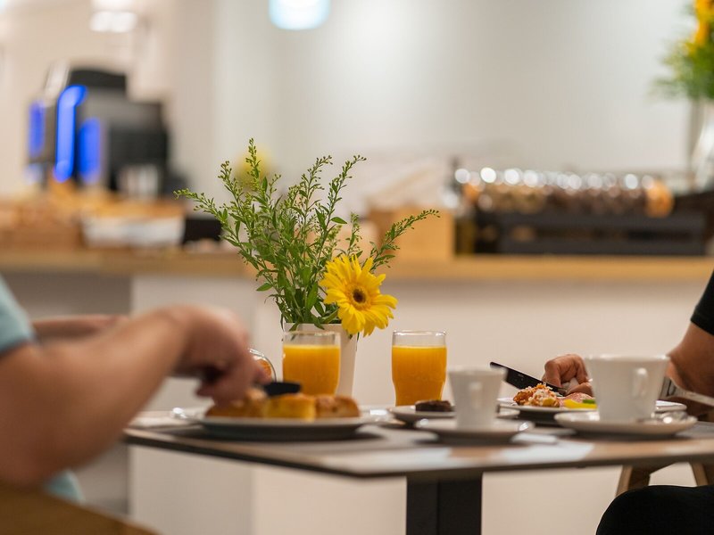 Pure Hotel by Athens Prime Hotels 5