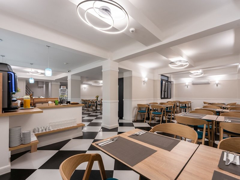 Pure Hotel by Athens Prime Hotels 7