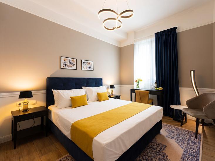 Pure Hotel by Athens Prime Hotels 3