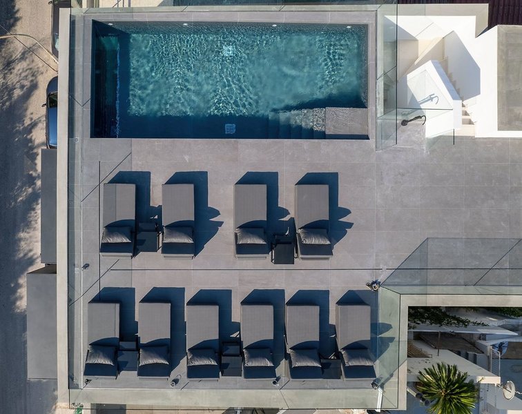 Neoma Hotel 4