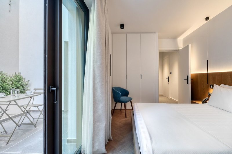 Neoma Hotel 11