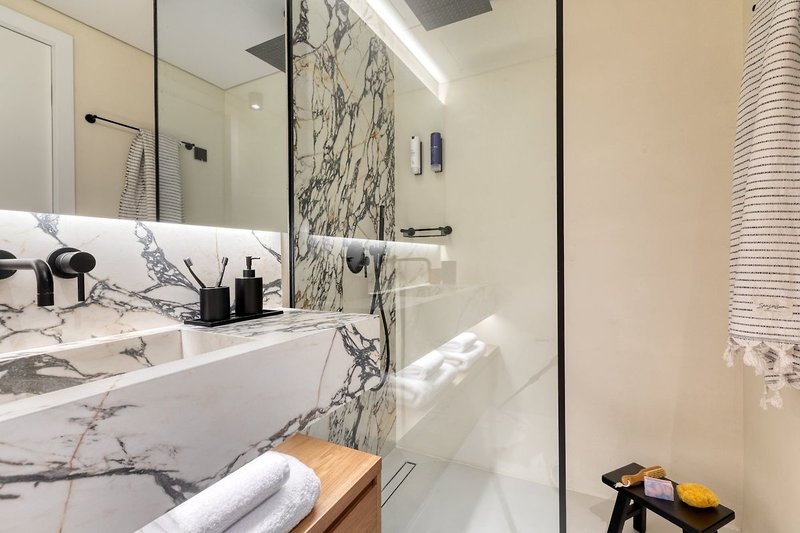 Neoma Hotel 18