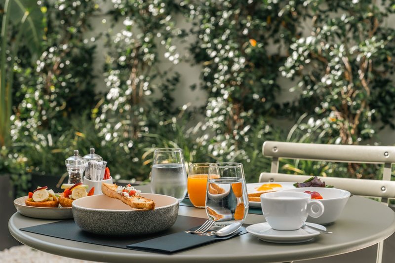 Neoma Hotel 46