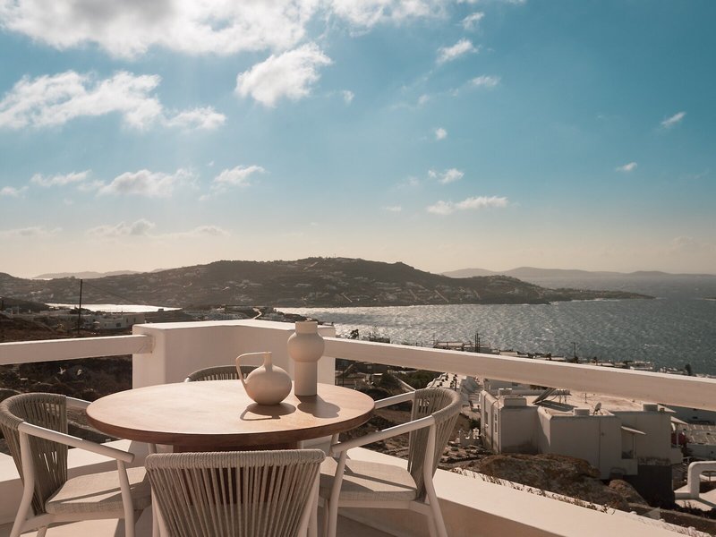 Lovia Mykonos 6