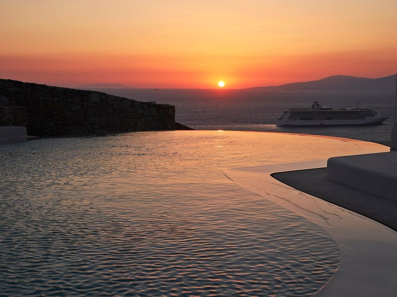 Lovia Mykonos 7
