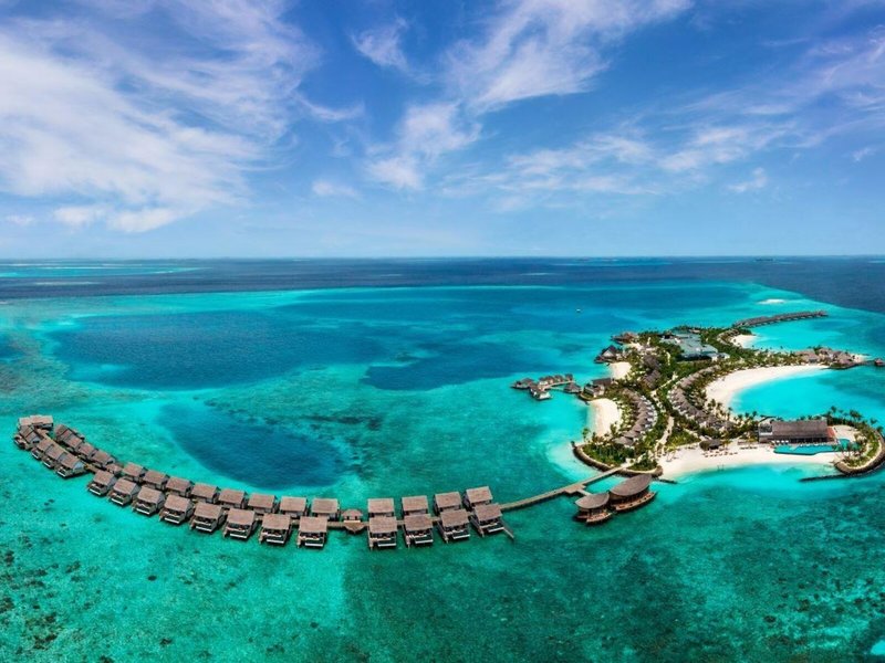Hilton Maldives Amingiri Resort & Spa 1