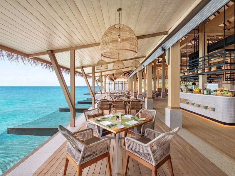 Hilton Maldives Amingiri Resort & Spa 3